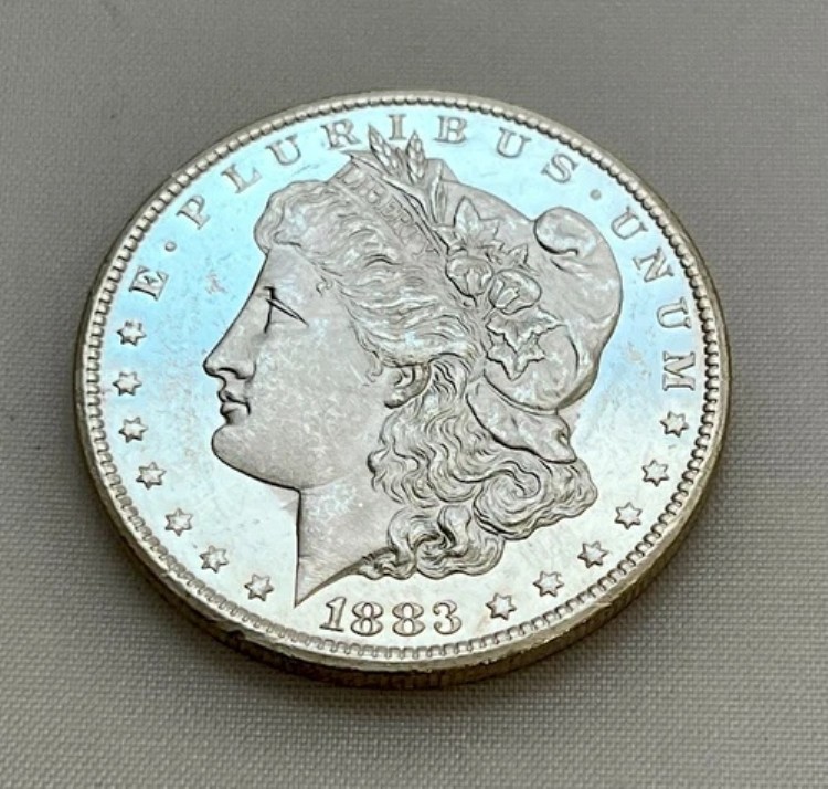 1883-CC モーガン シルバー ダラー BU ジェム レアコイン ?? 非常に良好な状態