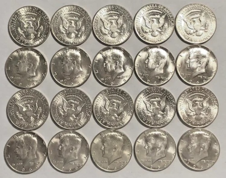 1966年 ケネディ ハーフダラー ロール - 銀含有量40% - コイン1枚あたり少なくとも「MS」75% スナップAL?