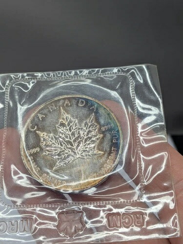 楽天市場】2020年 カナダ メイプルリーフ 1/2oz 4ドル 銀貨 エリザベス