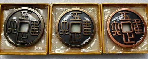中国製 50mm メダル 3個セット（真鍮、銅、アンティーク真鍮） -唯吾知足- Satisfaction｜WORLD RESOURCE【KING店】