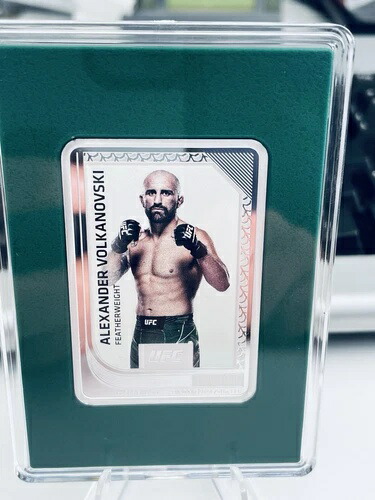2024- UFCトレーディングコイン-アレクサンダー・ヴォルカノフスキー - 1オンス シルバープルーフコイン 028/250