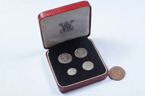 1974年 未流通 英国 銀製 マウンディ マネー コイン セット 箱入り
