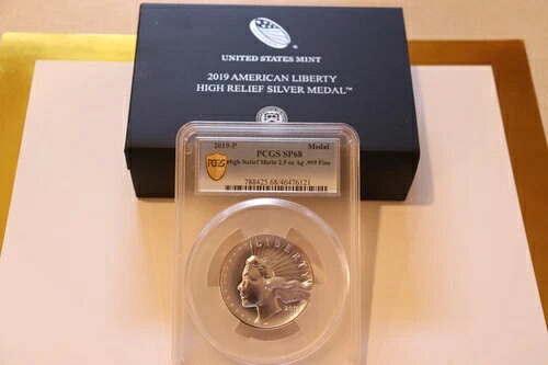 2019-P 2.5オンス アメリカン リバティ シルバー メダル、PCGS SP68、OGP&COA。