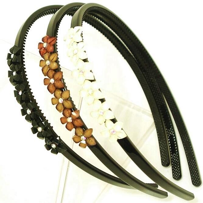 楽天市場】【残り2p】カチューシャ キラキラ 18粒 スワロフスキー