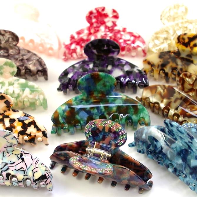 楽天市場】バンス クリップ アセテート 小 ムーン 大粒スワロフスキー