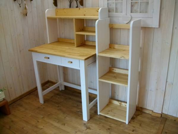 Handmade 学習机 椅子 本棚 Pc 作業台 セット ナチュラルお部屋のスペースに合わせたオリジナルオーダー可能です お問い合わせください 手作り木工房 Studio 末永く使って頂けるよう この価格で と思えるクオリティーの高さを追及致しております 学習机