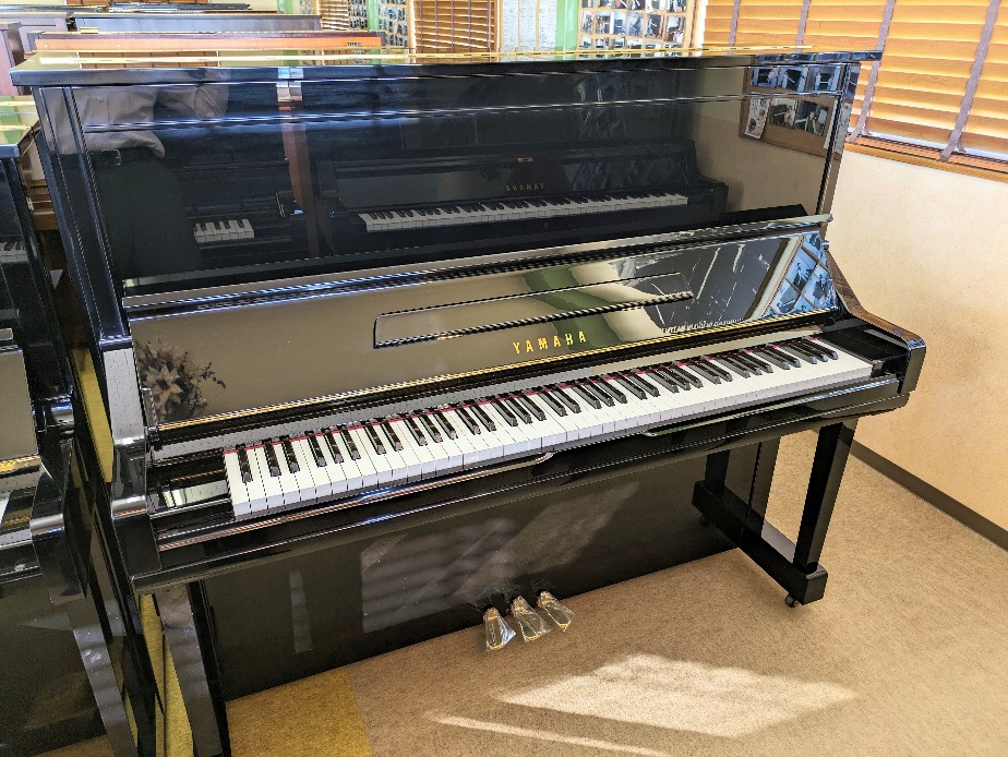 【中古】YAMAHA U1G アップライトピアノ メンテナンス済み 楽天市場】アップライトピアノ ヤマハU1G 新塗装・フル