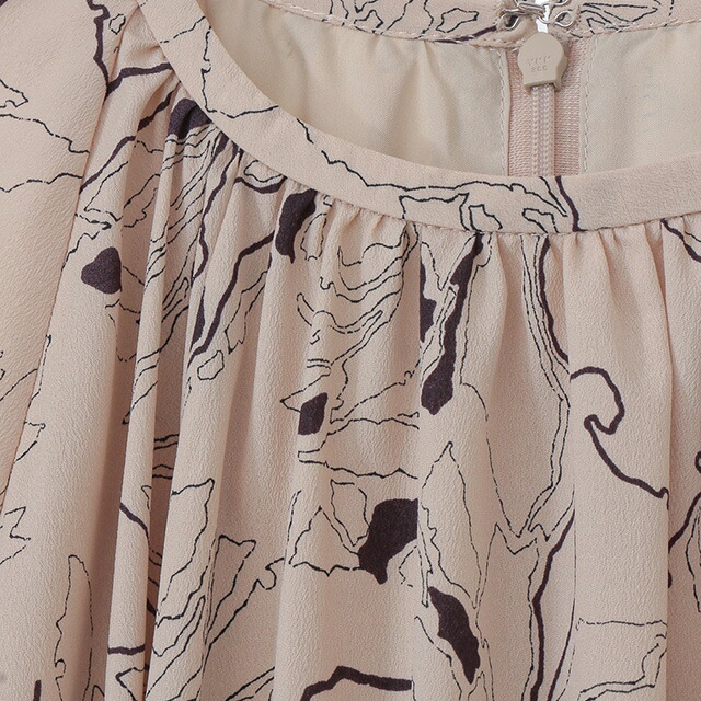 楽天市場 クラネ Clane ライン フラワー ワンピース Line Flower Op 半袖 ロングワンピース レディース 5361 新作 15 00までのご注文で即日配送 プレゼント ギフト Store Volk