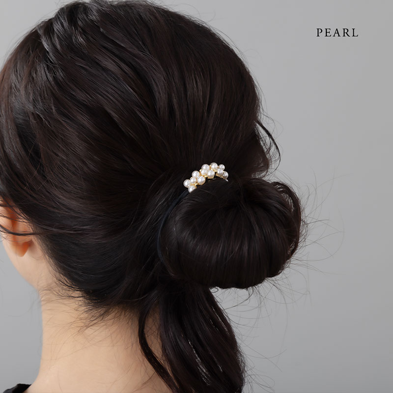 楽天市場 ヘアゴム 大人っぽい カーブ モチーフ ストーン キラキラ パール ビジュー まとめ髪 ポニーテール ヘアアレンジ ヘアアクセサリー オールシーズン おしゃれ デイリー カジュアル オフィス 大人 可愛い ギフト レディース 女性 Jewelvox ジュエルボックス