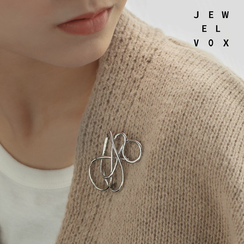 楽天市場】【国内正規品/ラッピング済】LOEWE ロエベ ブローチ