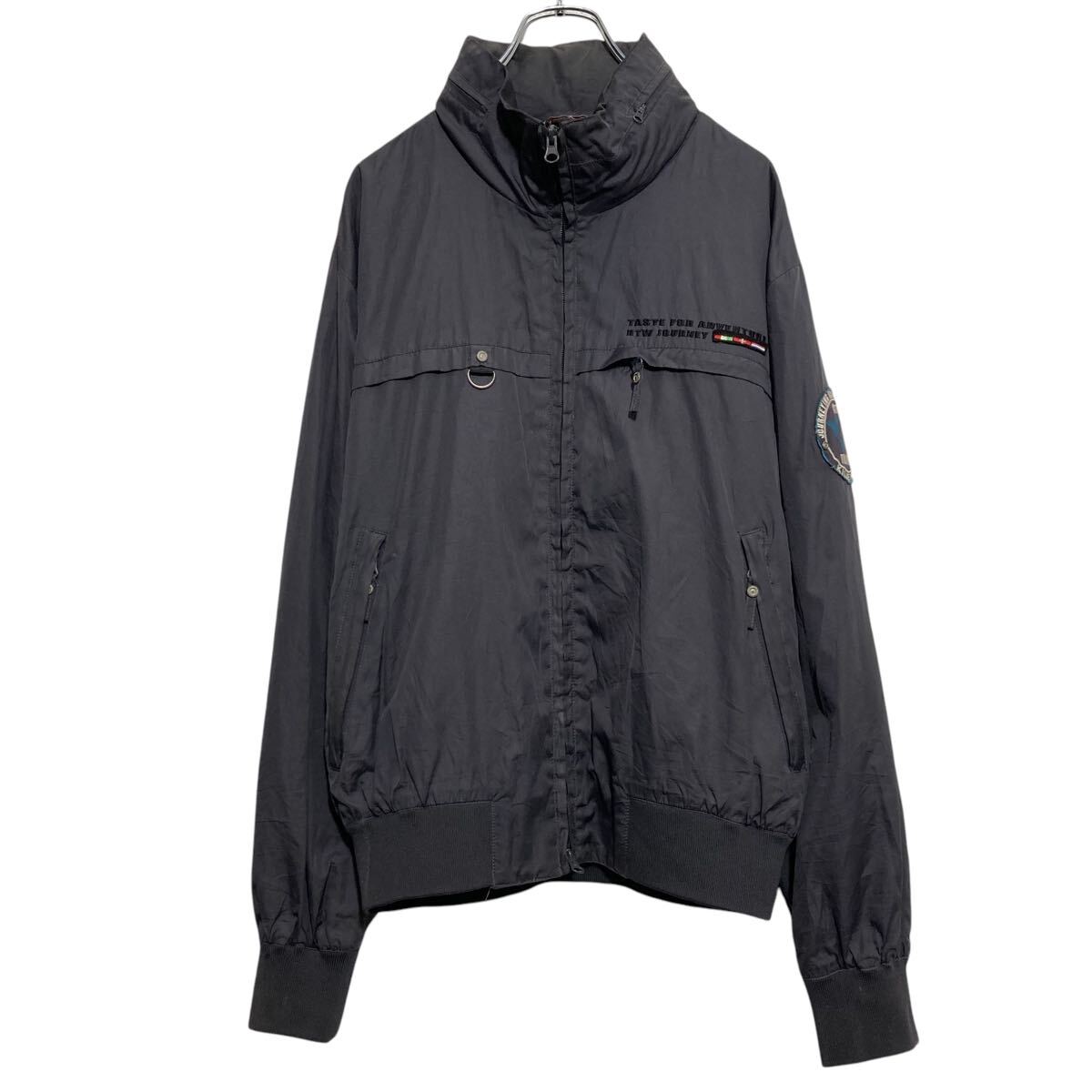 美品 TRAP STAR ナイロンジャケット ジップパーカー L 希少 美品 TRAP STAR ナイロンジャケット ジップパーカー L 希少