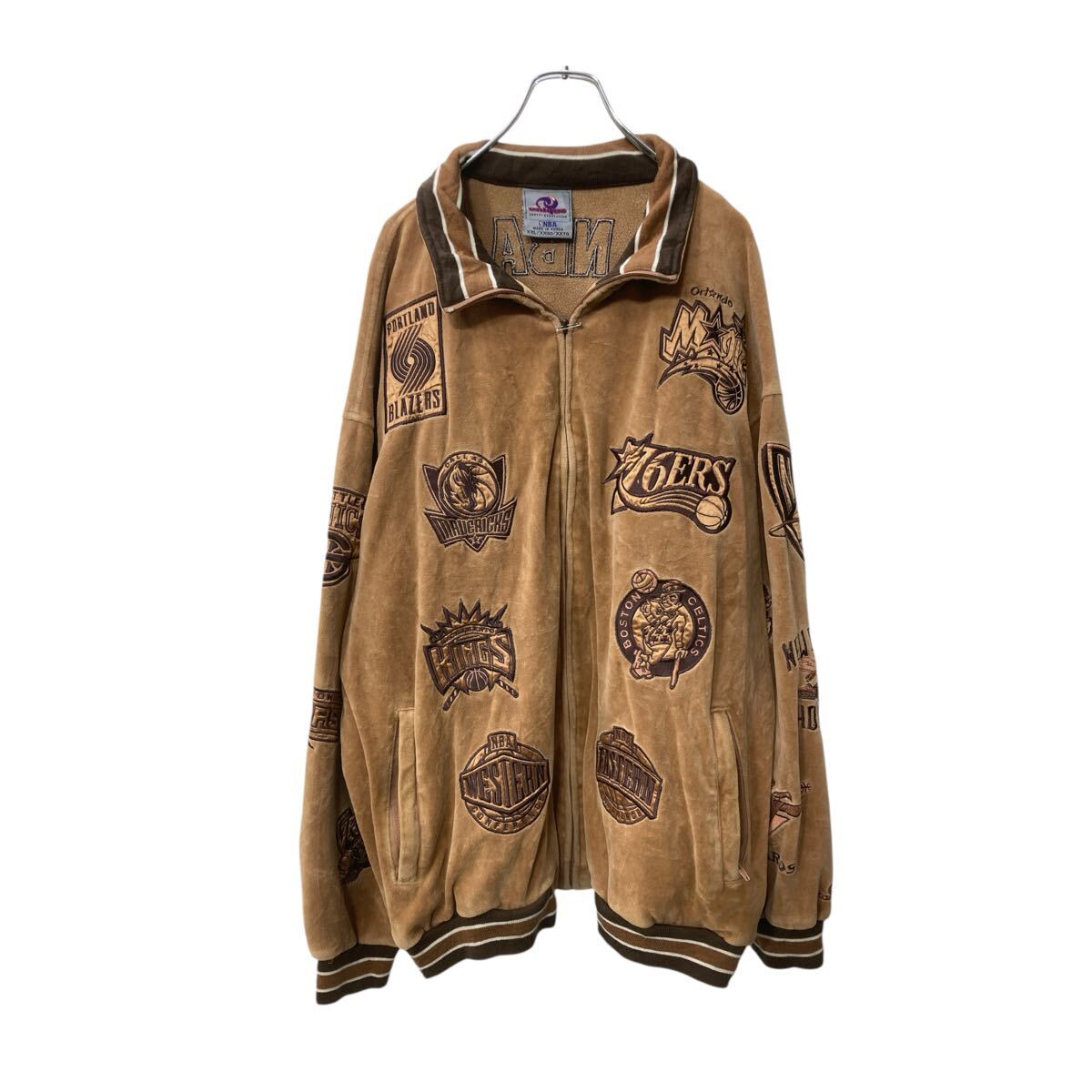 【中古】【古着】 unique NBA ベロアジャケット 表記サイズXXL 90's ベージュ 古着卸 アメリカ仕入 a705-5194｜古着屋DEN 10,382円