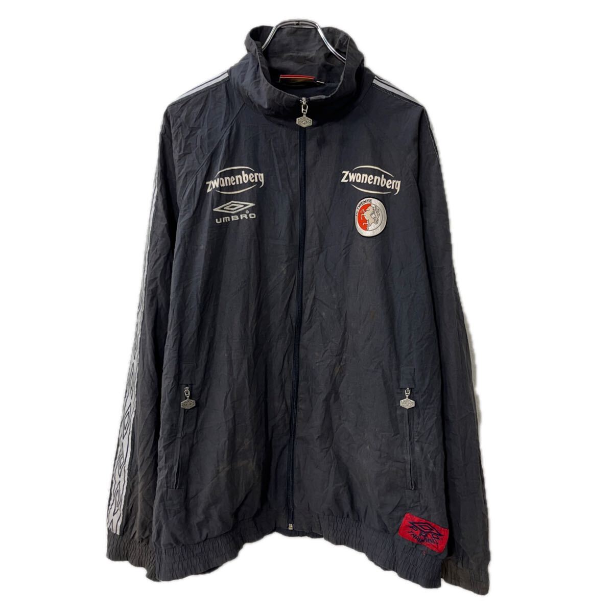 90s UMBRO × CELTIC アンブロ セルティック 中綿ジャケット 90s UMBRO × CELTIC アンブロ セルティック 中綿ジャケット 90s UMBRO