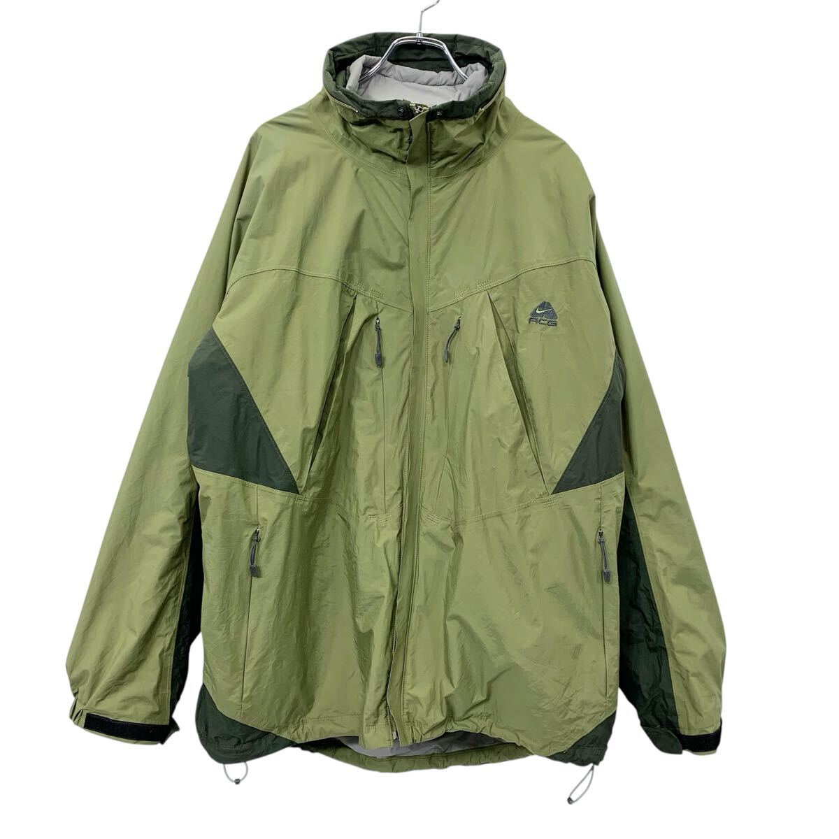 【中古】【古着】 00s NIKE ACG ナイロンジャケット XXL オリーブ系 ナイキエーシージー THERMAL LAYER2 レイヤード アウター 中綿Thinsulate 冬物 a712-6828