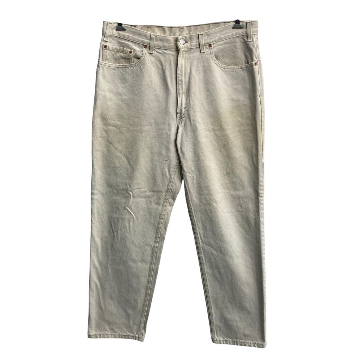 【中古】【古着】 90s USA製 Levi's 550 デニムパンツ W38 アイボリー リーバイス ジップアップ 99年製 紙タグ リラックスフィット アメカジ デニム 2606-546｜古着屋DEN