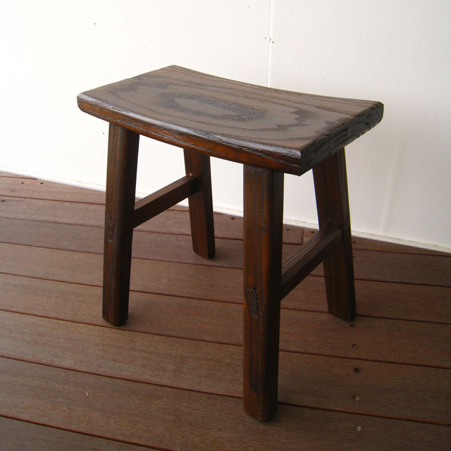 スツール 木製 天然木 ハイスツール 腰掛け いす イス 椅子 チェアー 玄関 キッチン 台所 リビング コンパクト レトロ ブラウン