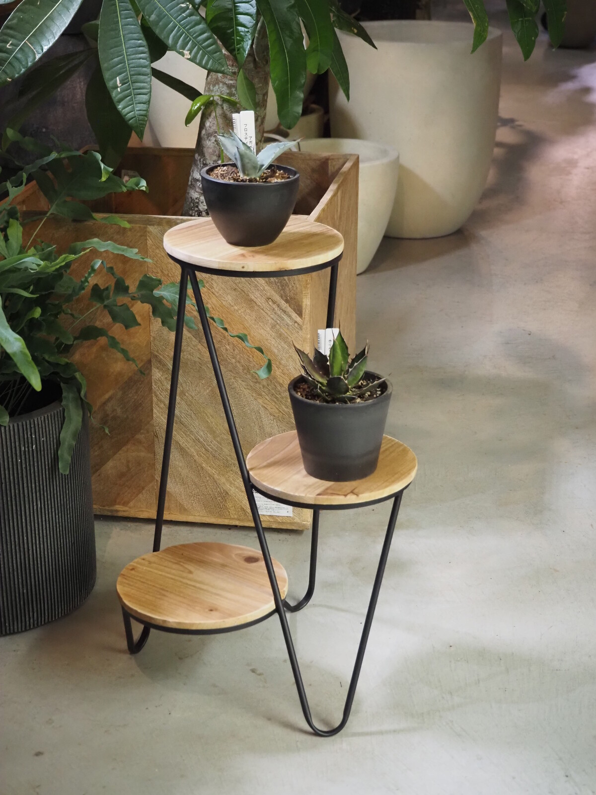 楽天市場】プランタースタンド フラワースタンド タイル製 陶器製 花台