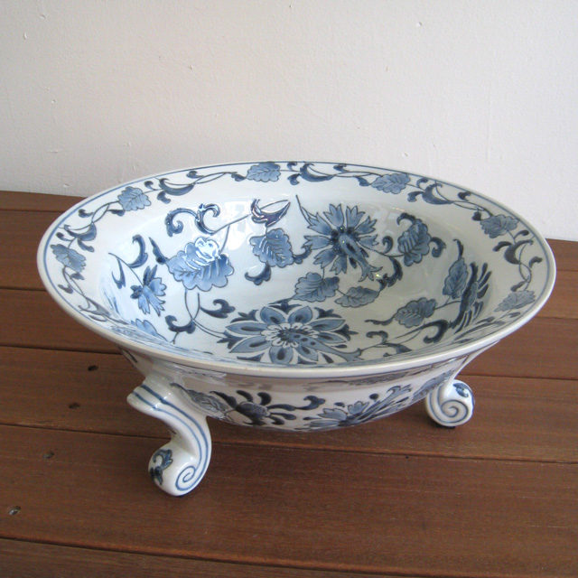 楽天市場 陶器鉢 花器 コンポート 果物入れ 菓子入れ 水鉢 水盤 睡蓮鉢 花びん 花瓶 おしゃれ 和モダン アジアン ビオトープ 送料無料 三脚口広水盤 コバルト花 ウッドギャラリー樹