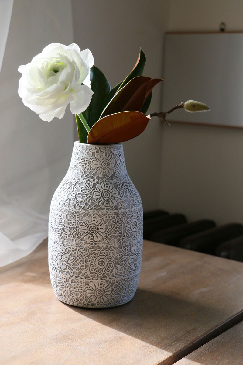 楽天市場】花瓶 花びん 陶器 おしゃれ 北欧 テラコッタ ホワイト 白