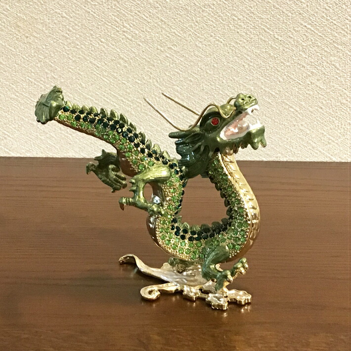<br>龍の置物 開運グッズ 金運アップ 通販 風水グッズ 通販 龍 竜 置物 緑 グリーン インテリア小物 置物 プレゼント 贈り物 お誕生日プレゼント<br><br>【送料無料】エナメル 龍の置物