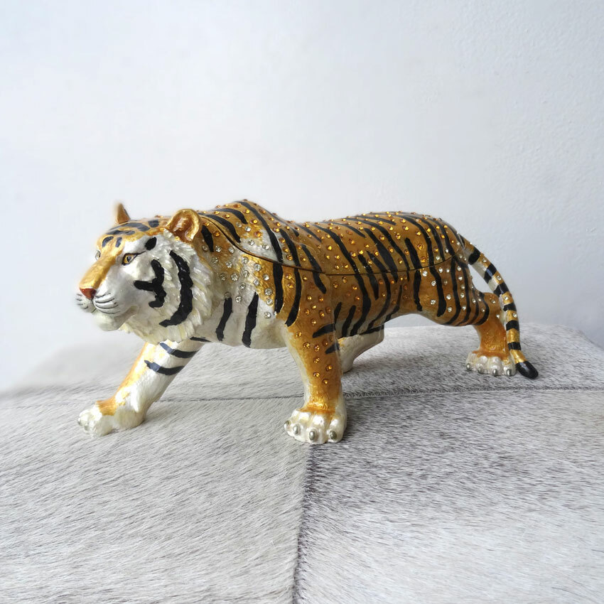 インテリア雑貨　トラ　フィギュア 楽天市場】FRPアニマルオブジェ 子タイガーのいたずら Tiger Cub