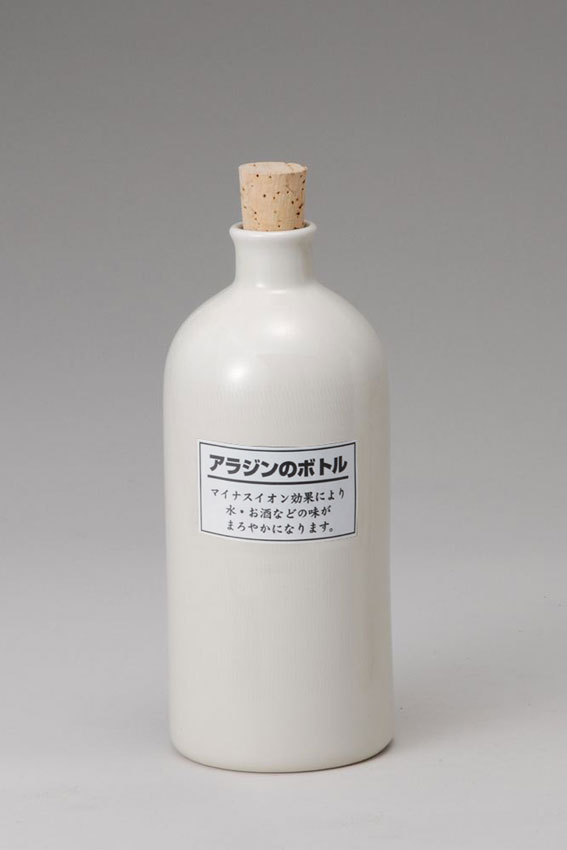 楽天市場】焼酎サーバー 焼酎入れ 3リットル 3L 日本酒入れ 楽天市場】焼酎サーバー 焼酎入れ 3リットル 3L 日本酒入れ