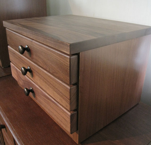 楽天市場 レターケース 木製 ウォールナット 3段チェスト 書類収納 オフィス 書斎 レターラック 書類ケース 書類 収納 書類棚 引き出し 書類入れ 書類整理棚 整理ラック 送料無料 Bruno 3段レターケース ウッドギャラリー樹