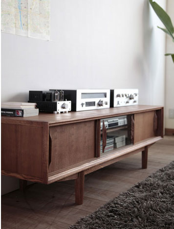 テレビ受像機ゲーム盤 ｔｖゲーム盤 tvゲーム盤 テレビ受像機台 TV台 TVゲーム盤 AVゲーム盤 自然的目論む 北欧 今めかしい ミッドセンチュリー 生まれながら木 タモ材 納める 木製 御膳上等 分かりやすい 棚付き添い人 幅150糎【貨物輸送無料】Norテレビ受像機ゲーム盤150糎