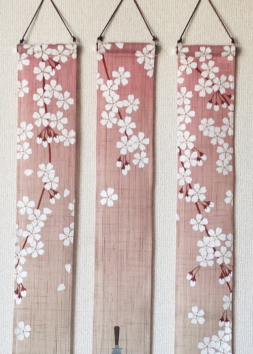 Kagunomaruken Rakutenichibaten Three Thin Tapestry Cherry Blossom