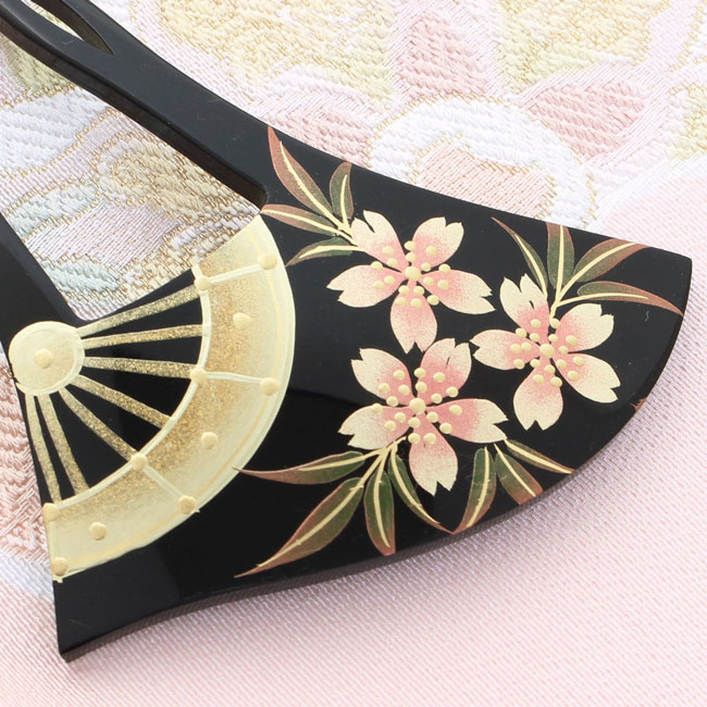 かんざし 黒漆調台 蒔絵 桜3輪と片輪車 Rバチ型