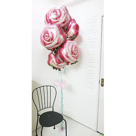 バルーン ローズ 薔薇 ギフト ブーケ 結婚式 電報 祝電 バルーン電報 おしゃれ 結婚祝い お祝い プレゼント 大人かわいい バラ 記念日 周年記念 贈り物 誕生日 バースデー パーティー 装飾 飾り付け 開店祝い NMロマンティックローズ【ピンク】オンリー5バルーンセット｜ワックアップバルーンズ店 8,520円