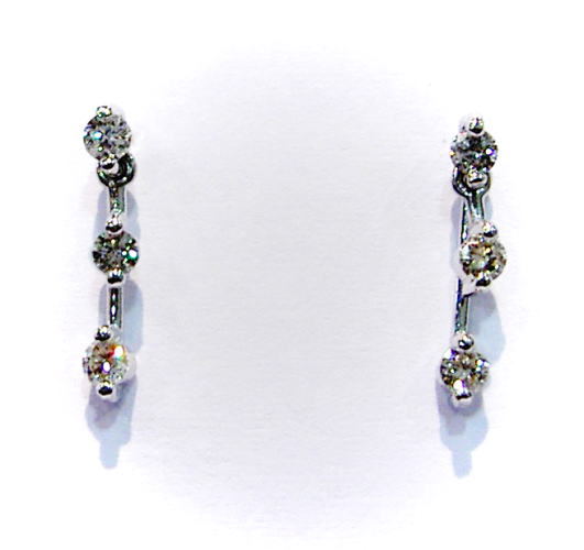 K18ホワイトゴールド　ダイヤモンド　ピアス pe-18840♪｜ＪＥＷＥＬＲＹ　ＬＡＮＤ