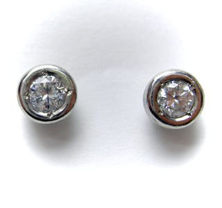 プラチナダイヤモンド0.2ctスタッドピアス pe-6169♪|JEWELRY LAND