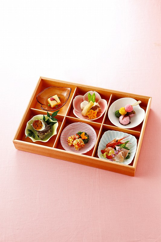 半ダース分け取り 花ｾｯﾄ 木製 54650064 KOYO 花伝 JAPANESE TABLEWARE 音の大きさ.12