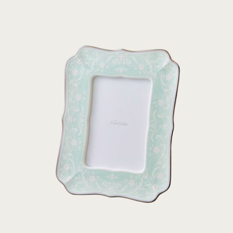 楽天市場】Noritake ノリタケ ホワイトレース フォトフレーム