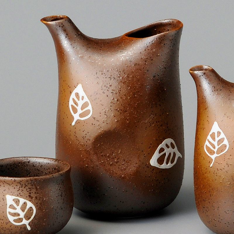 新品未使用☆備前焼 穴窯 森 青史 片口 酒器 共箱 骨董 古美術 楽天市場】【共箱付】伊賀鎬徳利（MA-263） 作家「新学