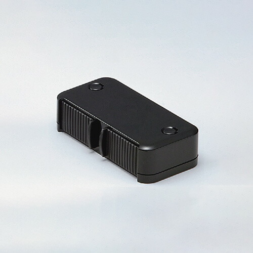 石黒製造所 ＰＬＡ-ＰＡＲＴ G102 シャッターカバーコンセント 下穴工業不必要 2口 ワット数/USB(中次ぎ) 吊りひも長：2ｍ 15A 125V 最大限度：1500W 黒 G102-USB-B ※受注生み出すこと品