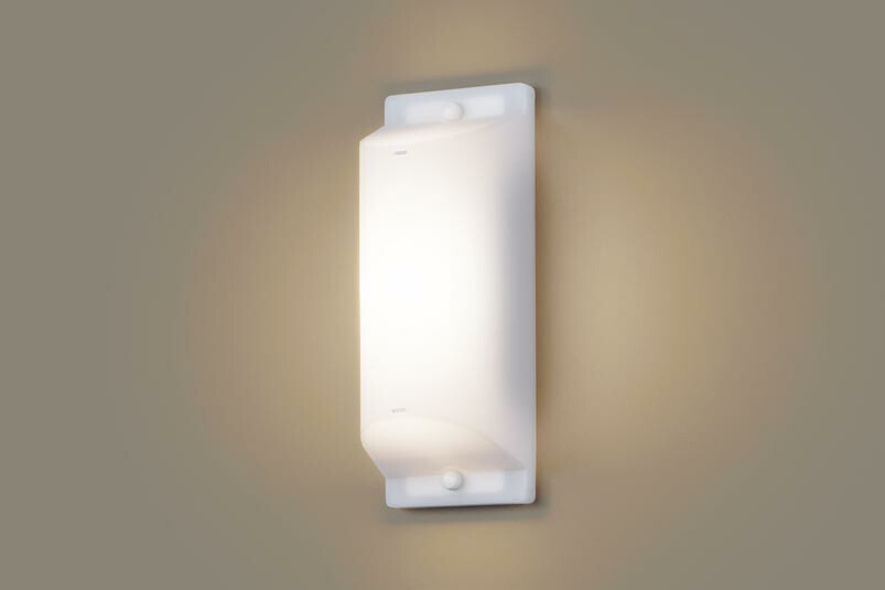 パナソニック　天井直付型・壁直付型　LED（電球色）　ブラケット・勝手口灯　拡散タイプ　防雨型　20形直管蛍光灯1灯器具相当　LED内蔵　LGW80169LE1 6,054円
