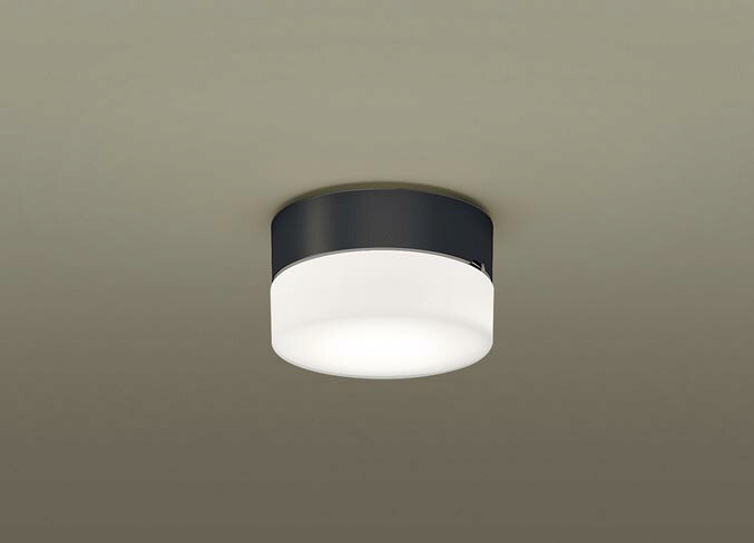 パナソニック　天井直付型・壁直付型　LED（温白色）　シーリングライト　拡散タイプ　LEDフラットランプ交換型・防雨型　60形電球1灯器具相当　LEDフラットランプφ70用　ランプ付　XLGE5005CE1(LGW51769B+LLD2000VCE1)