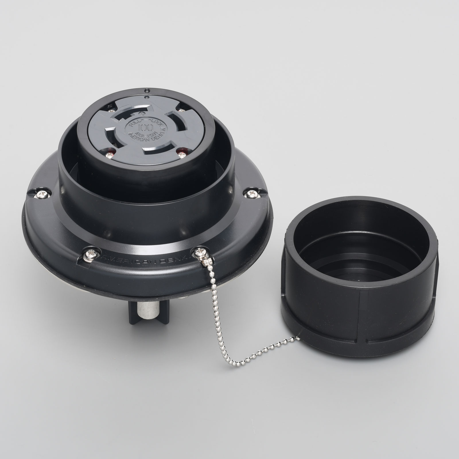 アメリカン電機　接地形3P 100A 250V　引掛形防水形パネル用コンセント　41026EW 17,994円