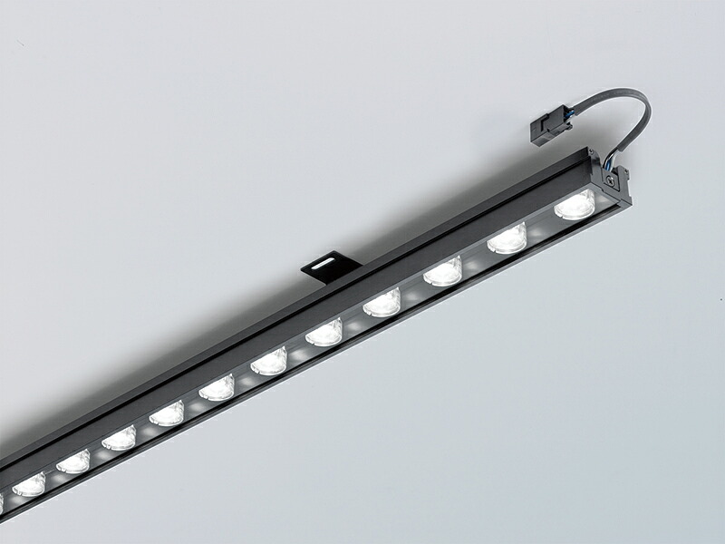 ＤＮライティング　LED照明器具　屋内用高照度ウォールウォッシャーモジュール　LINE WASHシリーズ LW　電源装置別売　本体850mm　昼白色　5000K　30°　クリアフィルター　LW850N-30C ※受注生産品