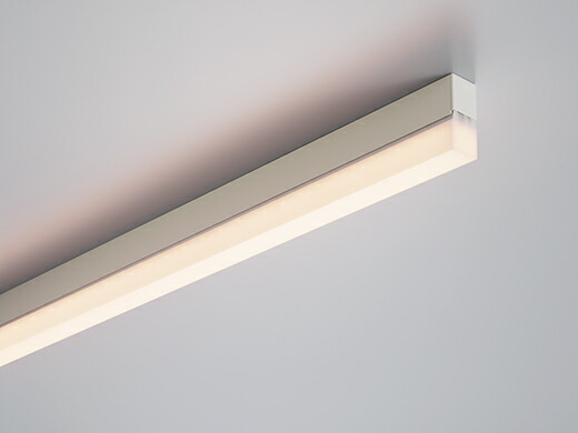 ＤＮライティング　TRIM LINE　LED照明器具　間接照明　TRE2-ADB　調光兼用型　位相調光　本体色:白(ホワイト)　全長1250mm　電球色(3000K)　TRE2-1250L30-ADB ※受注生産品