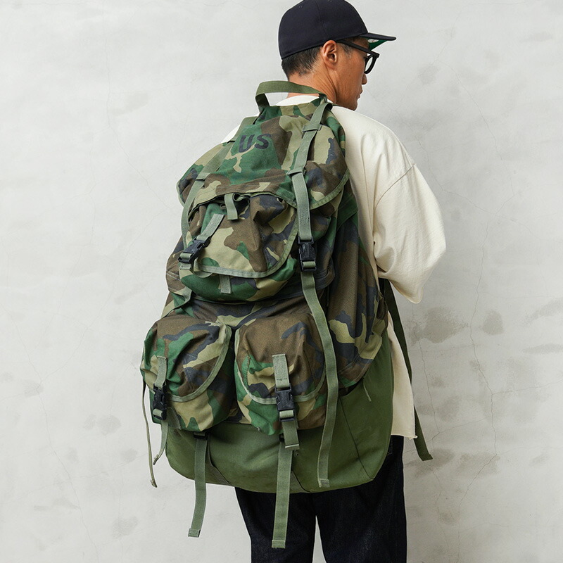 リアルマッコイズ　U.S.ARMYバックパック 迷彩バッグ　美品 リアルマッコイズ U.S.ARMYバックパック 迷彩バッグ 美品 - メルカリ