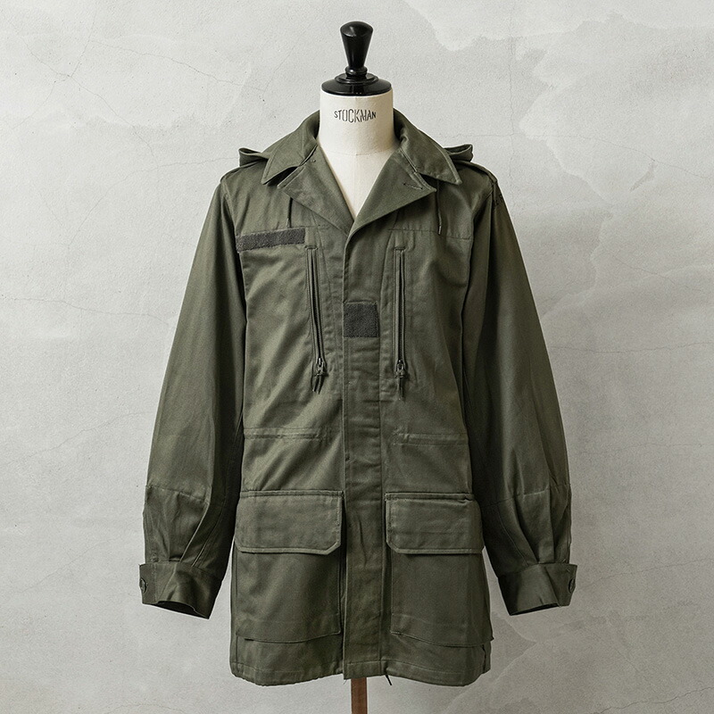 ドイツ軍　放出品　希少　ジャケット MILITARY 希少 実物 新品 デッドストック ドイツ軍 モールスキン