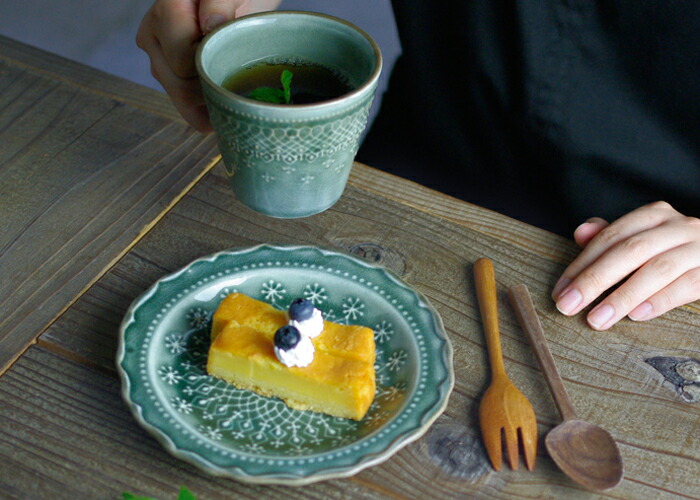 おしゃれな益子焼のコーヒーカップでくつろぎの時間を楽しみましょう！