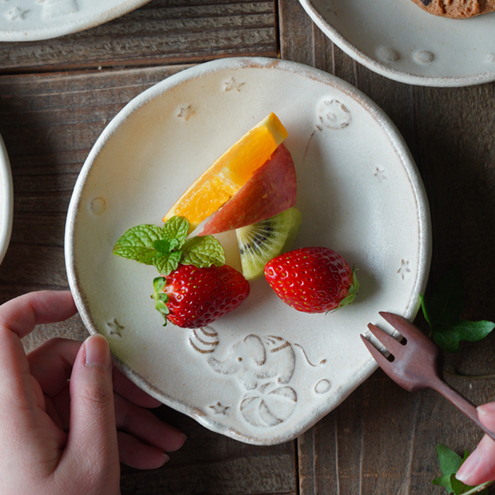 楽天市場】【max30%offクーポンあり】益子焼 龍のお皿 グレー わかさま