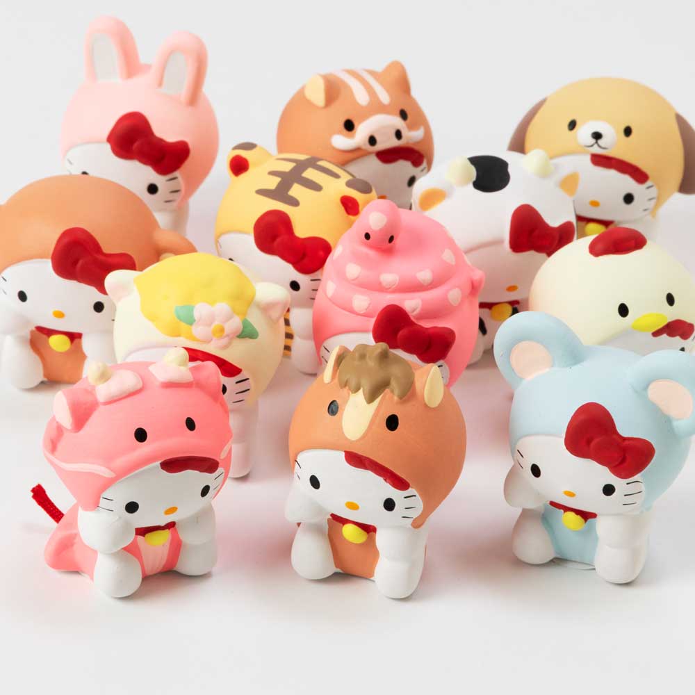 楽天市場】ハローキティ 十二支開運占い 午 [本体：約35×35×40mm