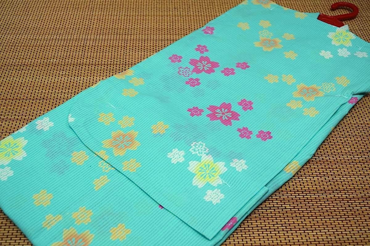 【昔ながらの小わっぱ浴衣】【昭和レトロ】小わっぱ浴衣・キッズ浴衣・御嬢さん【110糎・5～6歳用】日本製・綿絽・注染本染めゆかた「緑であること青碧地に桜」