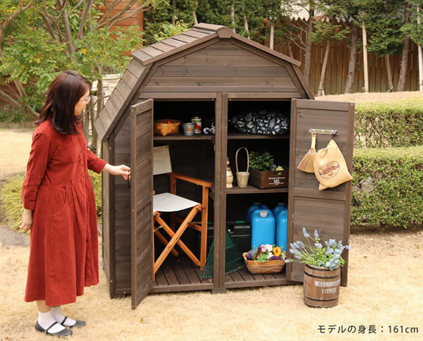 ギャンブレル屋根 木製収納庫 物置 木製 小屋 倉庫 木製 幅161cm 幅161cm 奥行90cm 倉庫 高さ187cm ヨーロッパ調 農具置き Kgam 1850 わくわく家具今日から使える割引クーポン配布中 グレーホワイト ダークブラウン ギャンブレルルーフ 大型収納庫 二面切妻屋根 大量