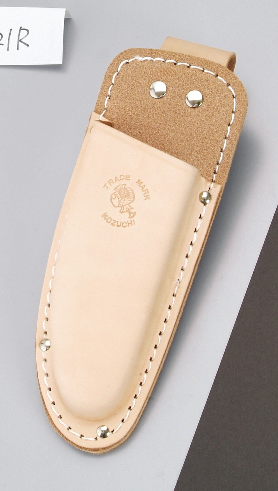 [専用出品]suke82 楽天市場】コヅチ ヌメ皮製 剪定鋏ケース スライドフック ボタン